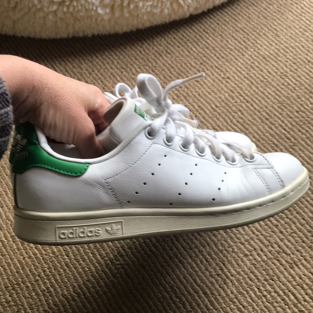 STAN SMITH Adidas, white and green. size 6.5. Great used condition.